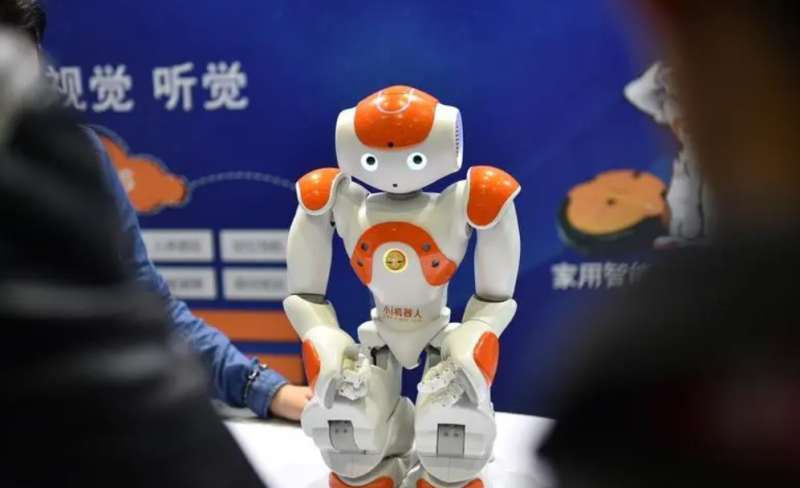 人工智能提供商小i机器人完成首次公开募股
