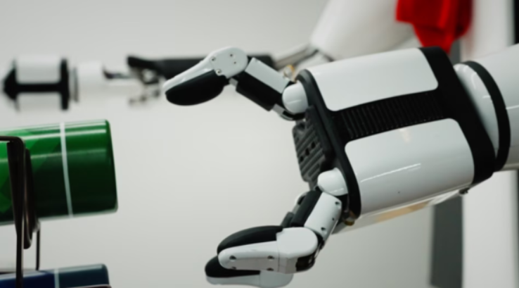 腾讯公布机器人技术研究成果拟人机械臂首次亮相！