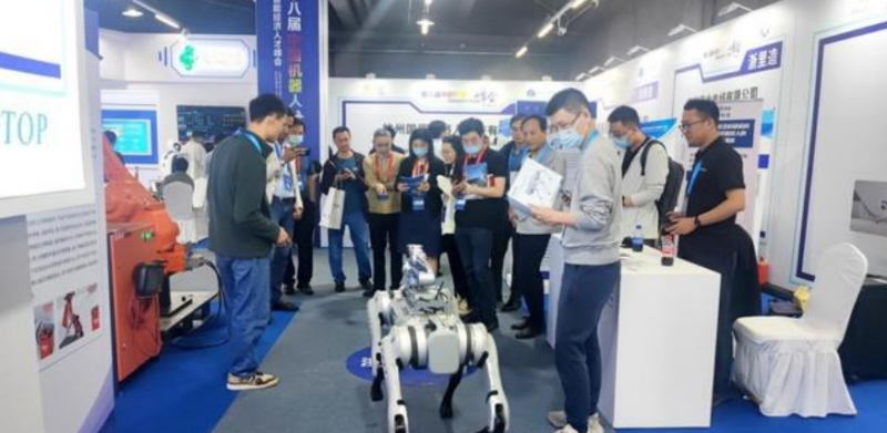 宇树机器人隆重亮相中国机器人峰会 科技助力探索更多应用场景！