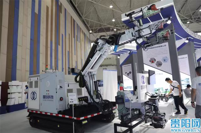 国致科技“机器人军团”走向世界舞台 展现“高新”制造的科创魅力