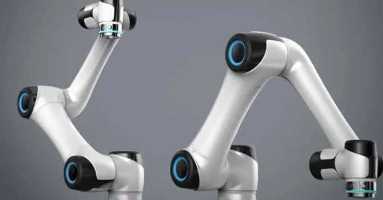 哈工大智能协作机器人，定义领域新标杆