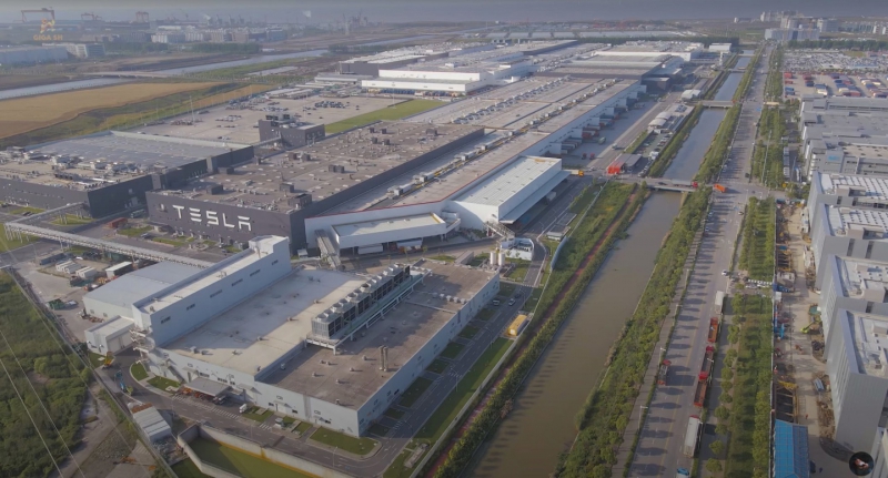 特斯拉上海工厂Model 3生产线被曝停工，暗示改款车型将至